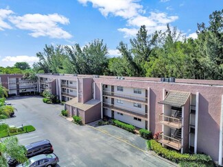 7060 Nova Dr Unit 303C, Davie, FL 33317