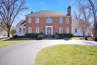 7017 Concord Bend Dr, Powell, OH 43065