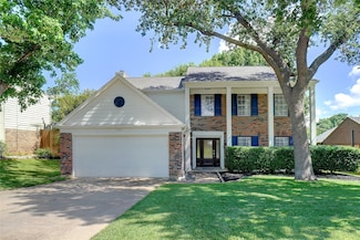 514 Chasewood Dr, Grapevine, TX 76051