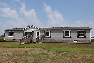 29454 Sunny Hill Rd, Brook Park, MN 55007