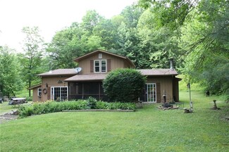 6191 Possum Trot Rd, Unionville, IN 47468