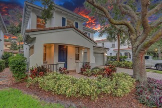 352 November St, Palm Beach Gardens, FL 33410