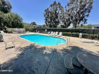 6459 Stoney View Ln Unit 1, Simi Valley, CA 93063