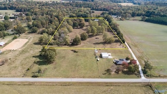 01 Teddy White Rd, Lexington, AL 35648