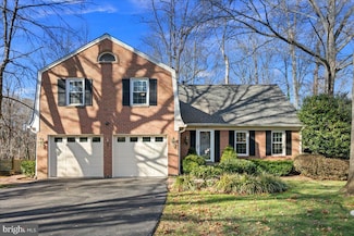 4302 Adrienne Dr, Alexandria, VA 22309