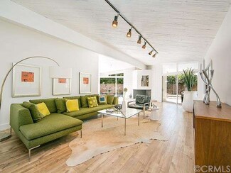 1118 Highland Dr, Newport Beach, CA 92660