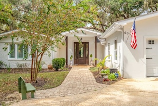 605 Waverly Rd, Tallahassee, FL 32312