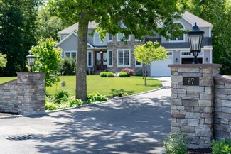 67 Woo Dr, Seekonk, MA 02771