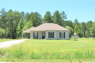 28493 Wagner Rd, Albany, LA 70711