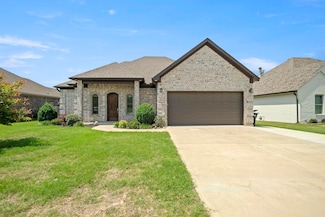 9541 Oak Forest Ln, Sherwood, AR 72120