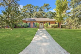 875 Holly Ln, Jasper, TX 75951