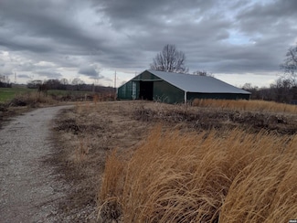 470 Kenny Rd, Martin, TN 38237