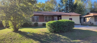 2209 S 13th St, Longview, TX 75602