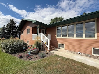 3900 16th St NW, Minot, ND 58703