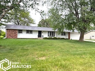 1523 18th Ave W, Spencer, IA 51301