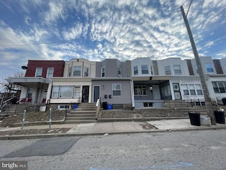 2556 S Robinson St, Philadelphia, PA 19142