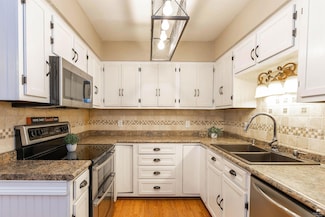 704 Mcclure St, Junction City, KS 66441