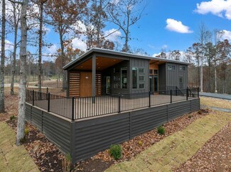 195 Wilkins Dr, Houston, AL 35572