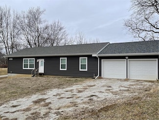204 W 3rd St, Casey, IA 50048