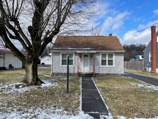 1132 5th Ave, Duncansville, PA 16635