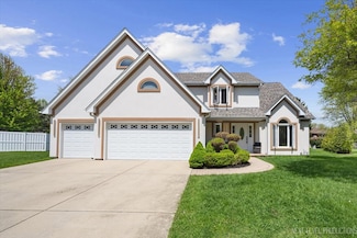 1017 Mandalay Ct, Naperville, IL 60563