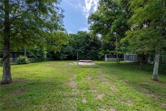 5319 Hillsborough Cir, Tampa, FL 33610