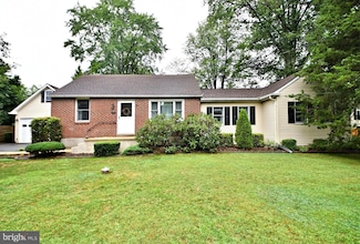 23B Green Top Rd, Sellersville, PA 18960