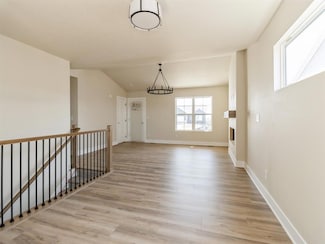 201 S Valley View Dr, Norwalk, IA 50211