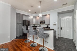 2696 Sheffield Hill Way Unit 224, Woodbridge, VA 22191