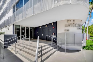 2155 Washington Ct Unit 308, Miami Beach, FL 33139