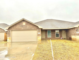 1302 N Clinton Ave, Lubbock, TX 79416