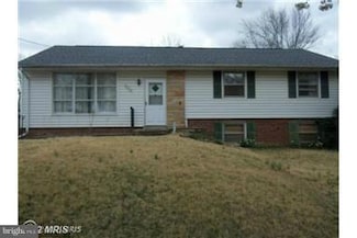 8309 Larchwood St, New Carrollton, MD 20784