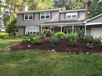353 W Highland Dr, Schenectady, NY 12303