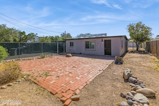 2706 N Eastgate Dr, Tucson, AZ 85712