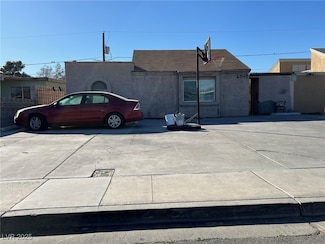 2541 Spear St, North Las Vegas, NV 89030