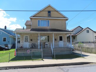 113 S Pond St, Taylor, PA 18517