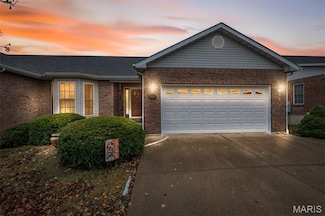 103 Black Oak Dr Unit B, Desloge, MO 63601