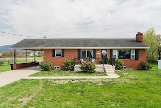 211 Al Good Dr, Stanley, VA 22851