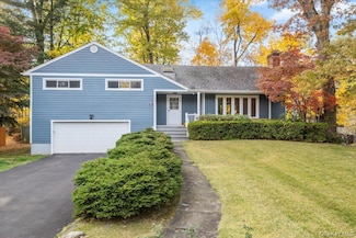 56 Winslow Rd, White Plains, NY 10606