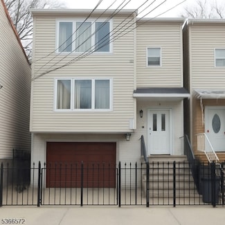 617 N 7th St, Newark, NJ 07107