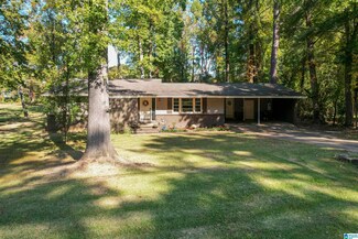 18 Dogwood Ln, Tuscaloosa, AL 35405
