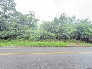 270, 272 N Main St, Rusk, TX 75785