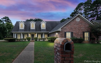 319 Buttonwood Cir, Shreveport, LA 71106