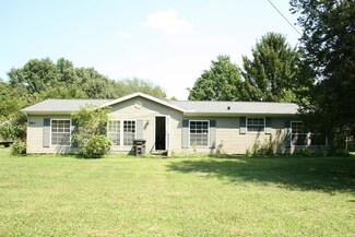 51588 County 11 Rd, Elkhart, IN 46514