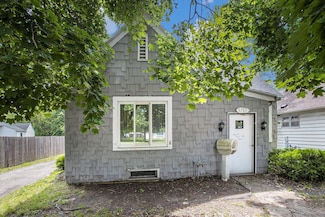 1767 Michigan Ave W, Battle Creek, MI 49037