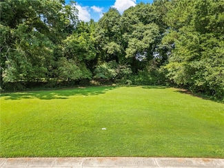 755 Dunaire Way, Jonesboro, GA 30238