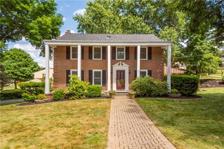 107 Lansdowne Dr, Coraopolis, PA 15108