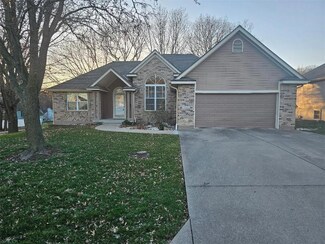 3224 S Cochise Ave, Independence, MO 64057