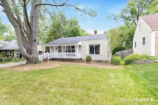 2617 Richards Dr SE, Grand Rapids, MI 49506