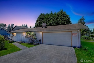 11104 Ainsworth Ave S, Tacoma, WA 98444